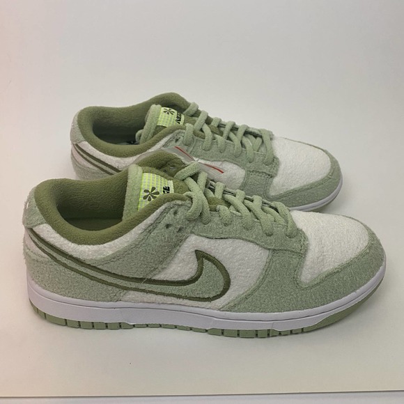 Nike Dunk Low Green Fleece - DQ7579-300 - Picture 4 of 16